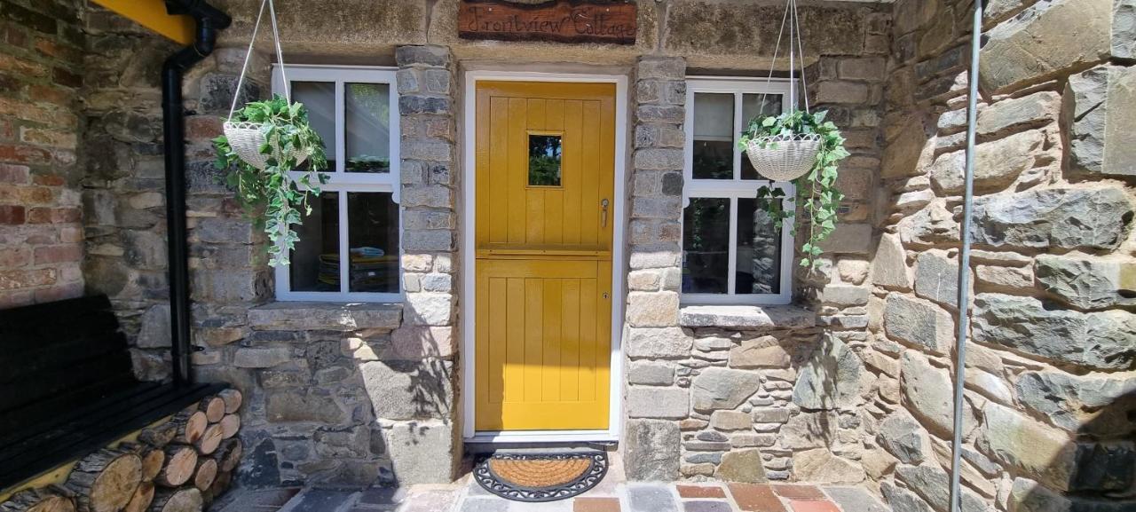 Frontview - Sleeps 6 Holiday home Ballynahinch