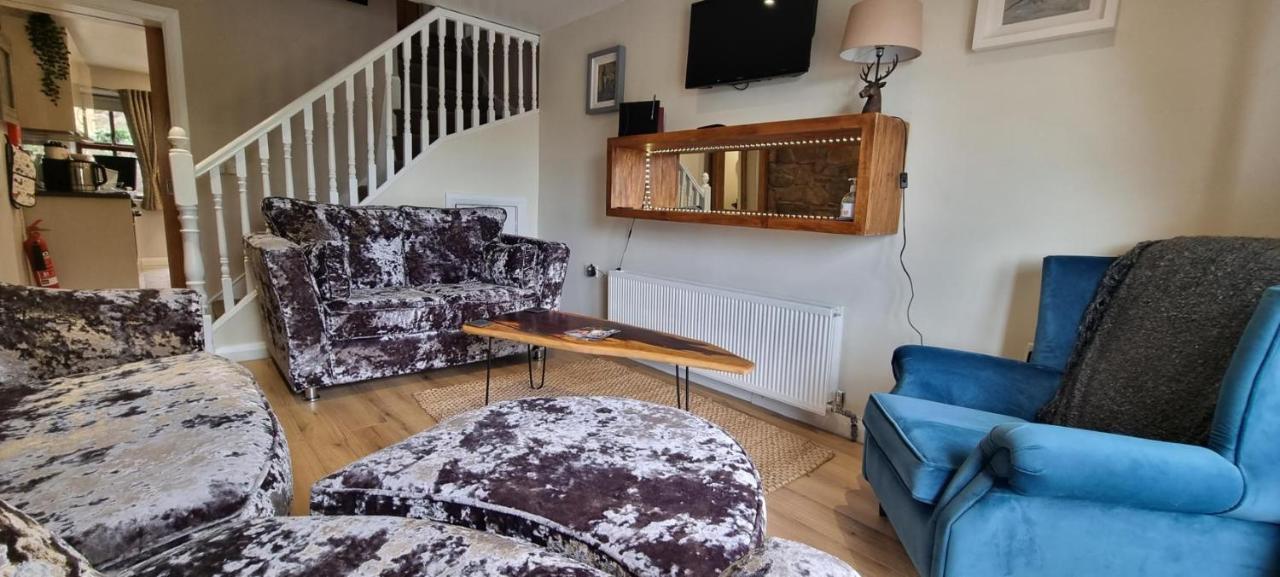 Holiday home Frontview - Sleeps 6 *
