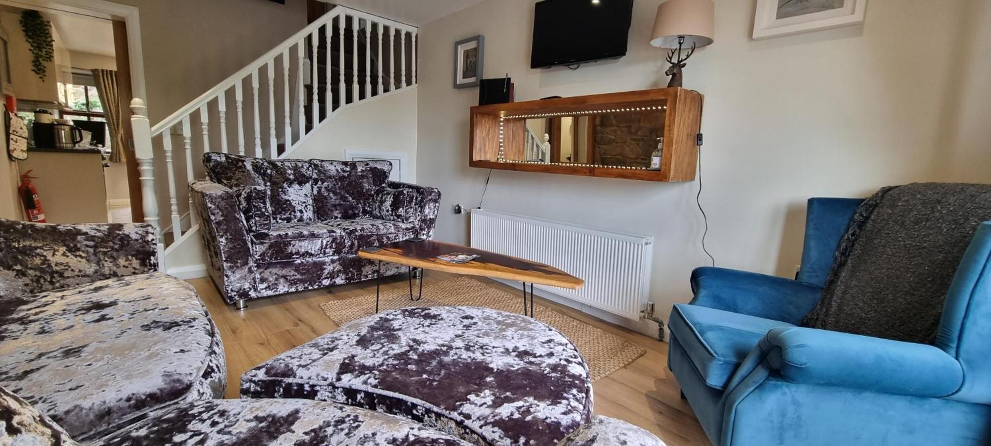 Frontview - Sleeps 6 * Ballynahinch